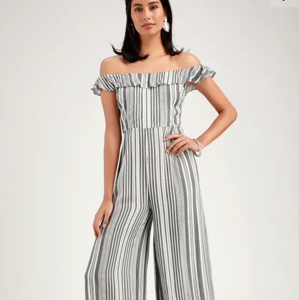 Lulus jumpsuit